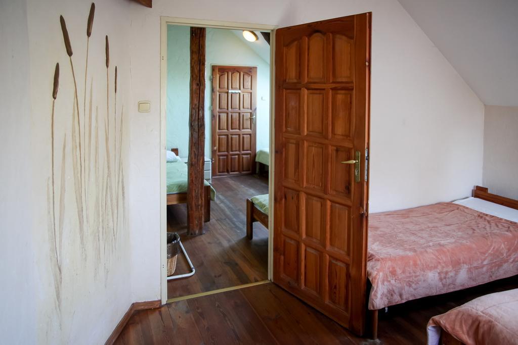 Vila Uroczysko Deresze Gilawy Exteriér fotografie